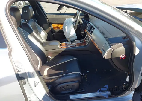 2013 Jaguar Xf V6 Sc from USA, damaged, VIN SAJWA0E7XD8S70052